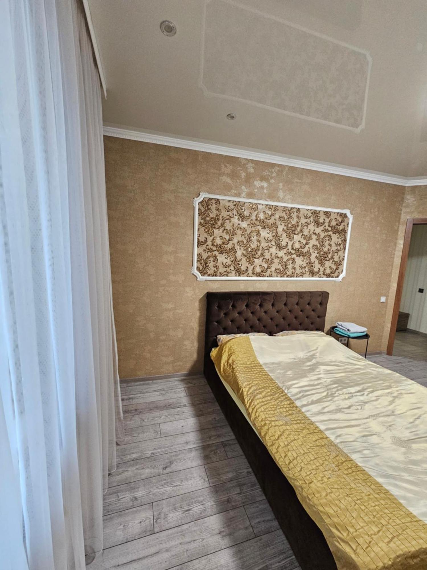 Новобудова.Центр.Перемоги ルーツィク 部屋 写真